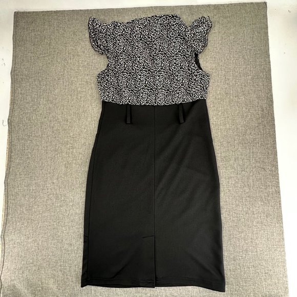 Midnight Velvet Dress Size 6 Black Gray Ruffled Cap Sleeve V-Neck Polyester & Sp - Picture 10 of 13